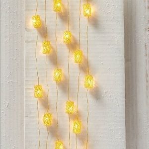 NIB! Anthropologie Beaded Gold String Lights